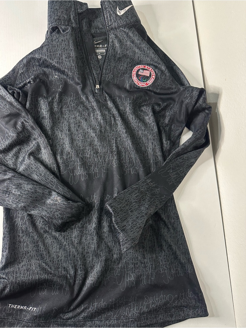 Nike Men's Black Quarter-Zip Therma-Fit Pullover with USA Patch